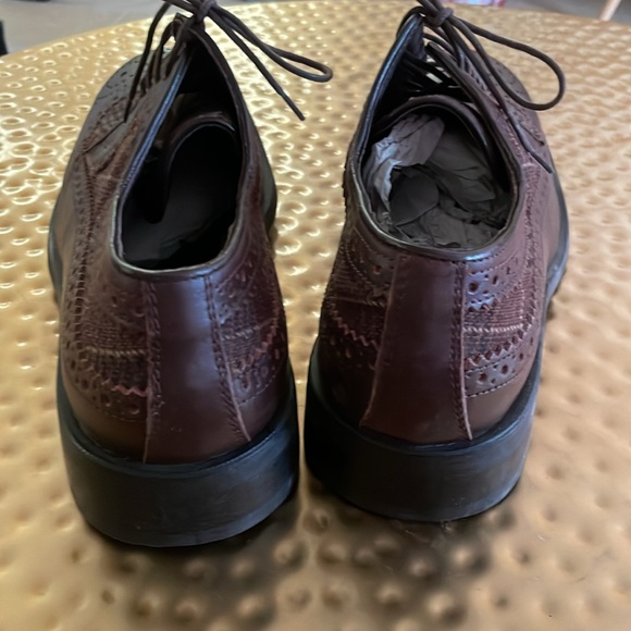 Kenneth Cole Oxfords - Picture 3 of 4